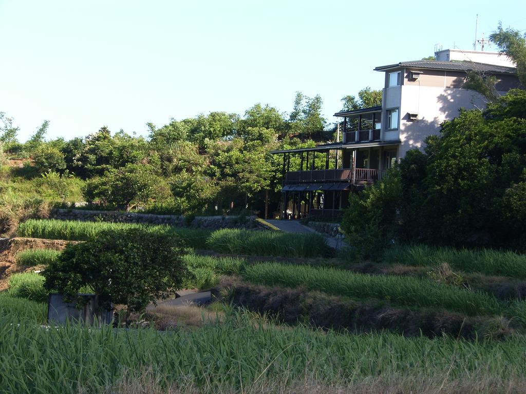 Emoonten Homestay Sanzhi Exterior photo